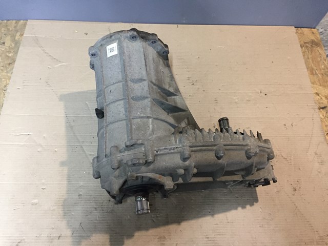Роздавальна коробка 0BU341011Q VAG