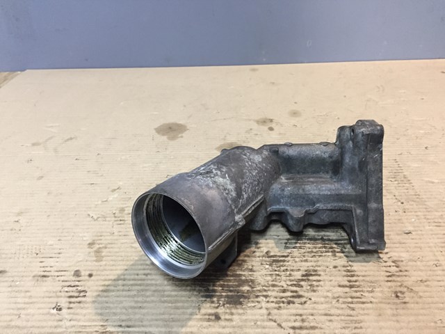 Корпус масляного фільтра 11427788453 BMW