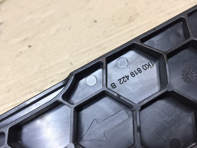 Внутрішньосалонний фільтр 1K0819422B VAG