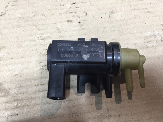 Клапан соленоїд регулювання заслонки EGR 1K0906627A VAG