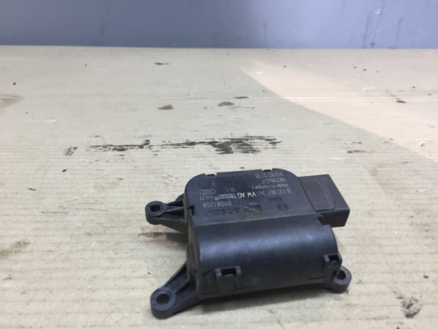 Двигун заслінки печі 1K0907511B VAG