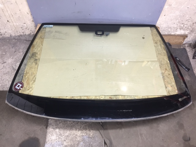 Скло лобове 1Z0845011BQ VAG