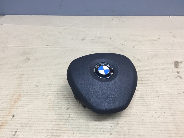 Подушка безпеки водія 32306884665 BMW