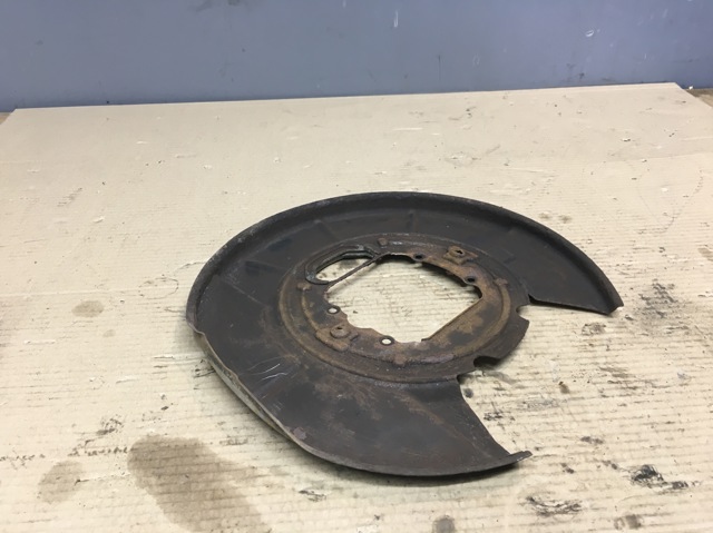 Захист гальмівного диска заднього, правий 34216750386 BMW