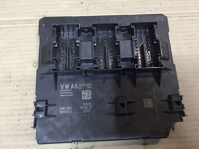Блок управління комфорту 3AA937087F VAG