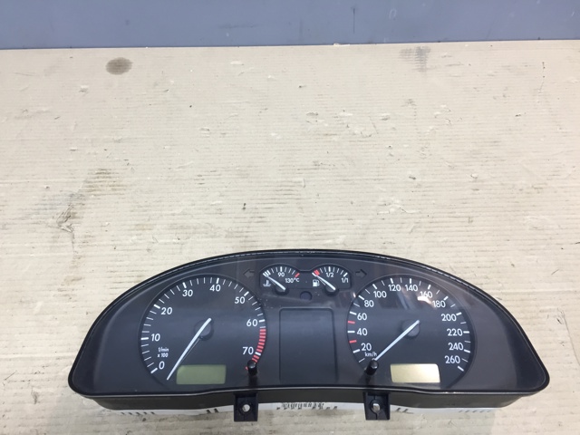 щиток приладу 3B0919860AX VAG