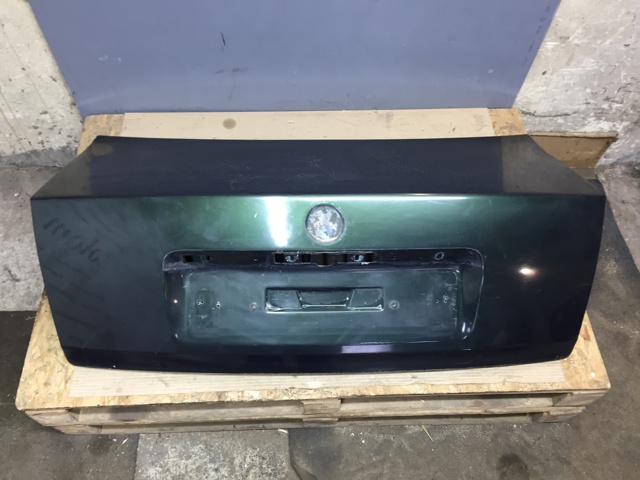 Кришка багажника кузова 3B5827025C VAG