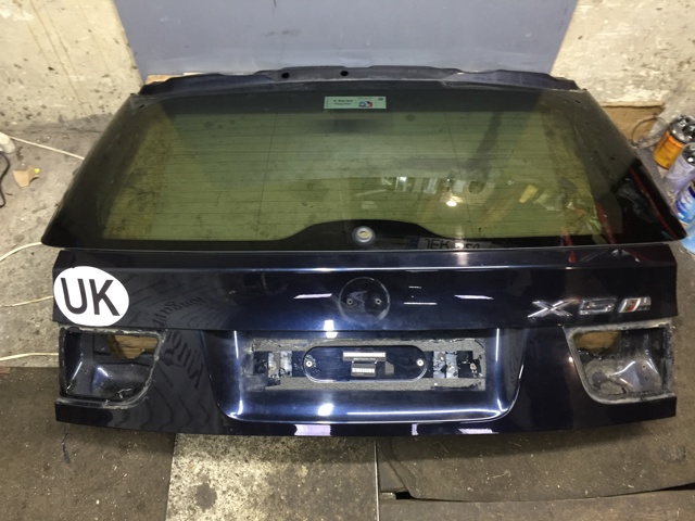 П'яті двері BMW X5