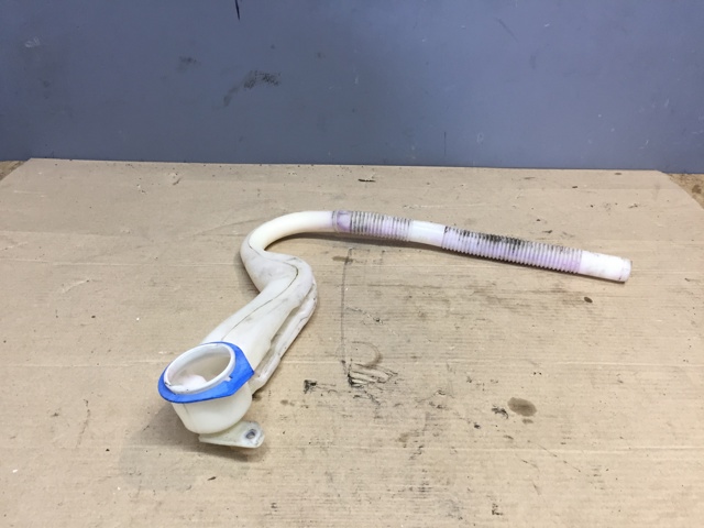 Горловина бачка омивача 4L0955463A VAG