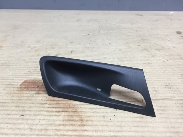 Накладка ручки дверей 51416973740 BMW
