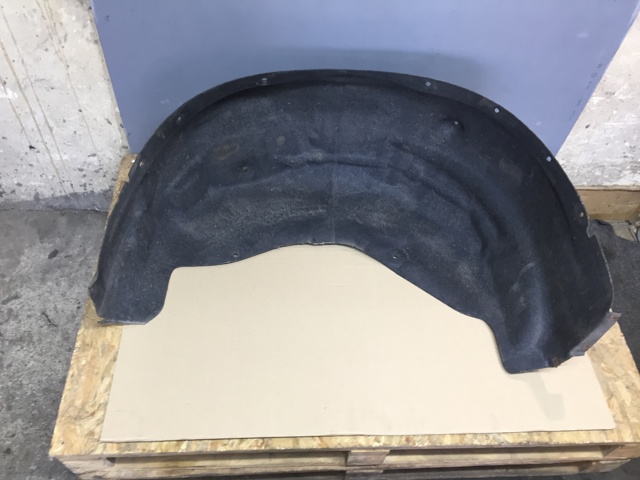 Підкрилок задній лівий 51487248209 BMW