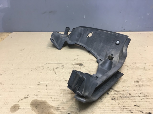 Захист двигуна, лівий 51718408769 BMW