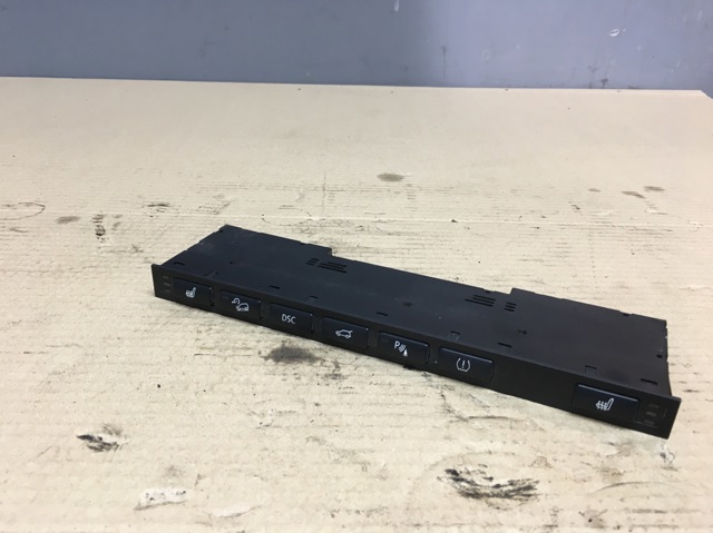Блок кнопок центральної консолі 61316946433 BMW