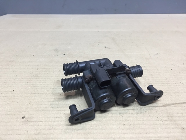 Кран пічки (обігрівача) 64116910544 BMW