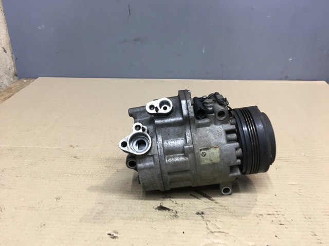 Компресор холодоагенту 64526918000 BMW