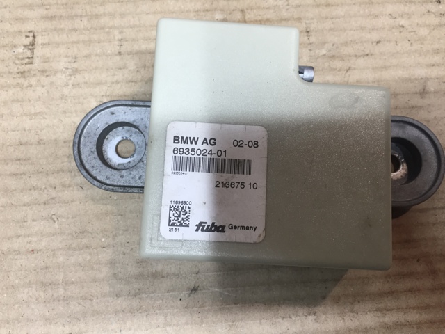 Підсилювач сигналу антени 65206935024 BMW