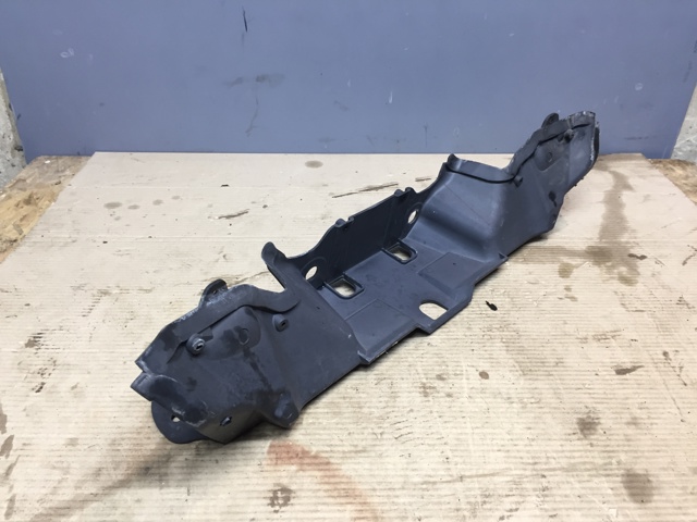 Огорожа передня 7169422 BMW