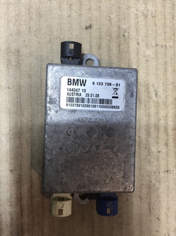 Підсилювач сигналу антени 84109123739 BMW