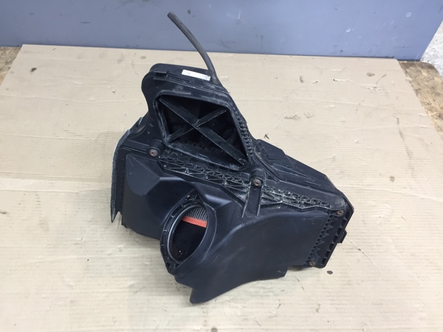 Коробка фільтра 8K0133837BF VAG