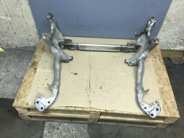 Балка передньої підвіски, підрамник 8K0399315G VAG
