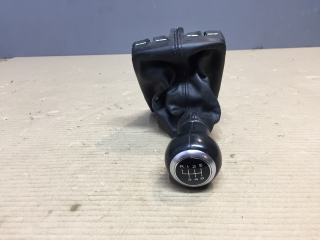 Ручка важеля коробки передач 8K0863278H1KT VAG