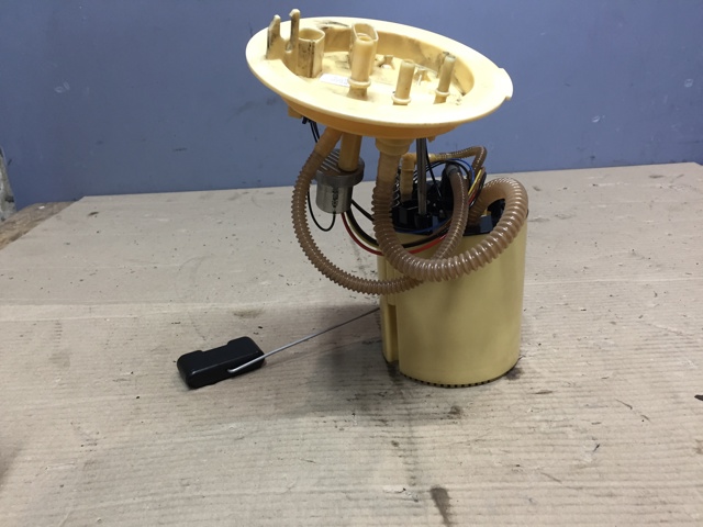 Електробензонасос 8K0919050Q VAG