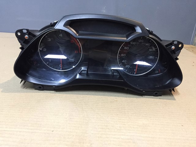 Приладова дошка-щиток приладів 8K0920980B VAG
