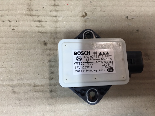 Датчик поперечного прискорення (ESP) 8R0907637B VAG