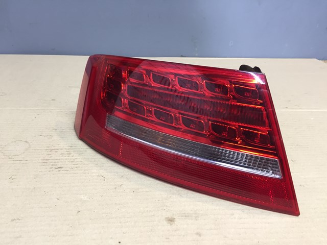 Стоп задній 8T8945095D VAG