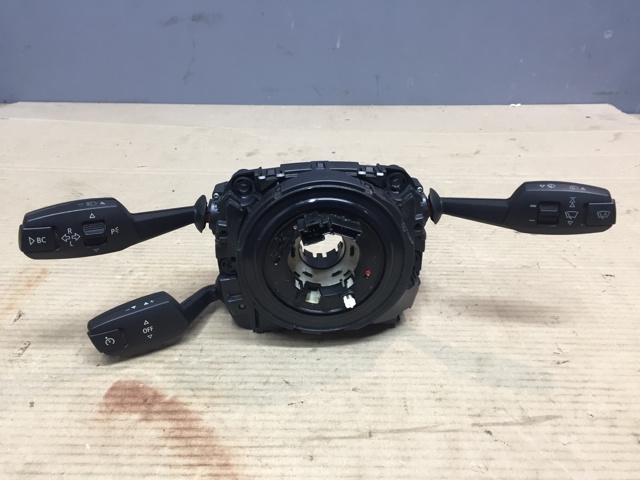 Перемикач підрульовий 9164419 BMW