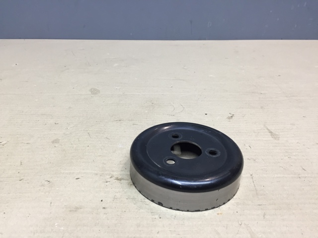 Шків водяної помпи L32715131 MAZDA