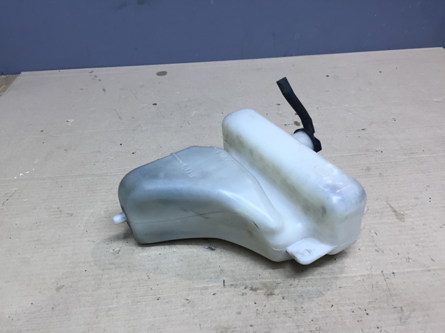 Бачок для води L3BT15350 MAZDA