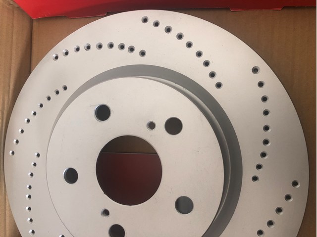 Диск гальмівний передній 4351276010 TOYOTA