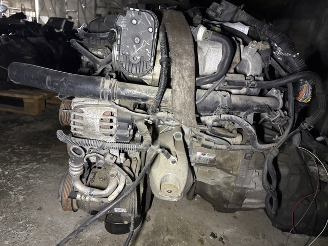Двигун у зборі G4KF HYUNDAI