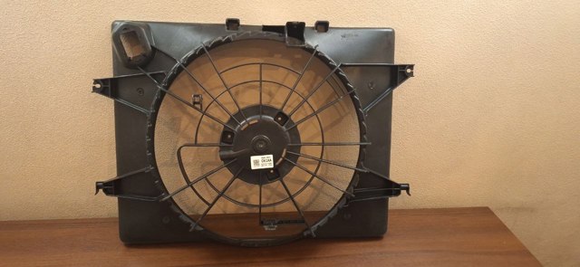 Дифузор (кожух) радіатора охолодження 253503R175 HYUNDAI