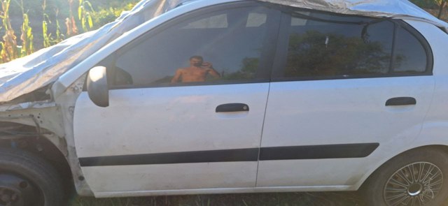 Скло заднє ліве 834111G011 HYUNDAI