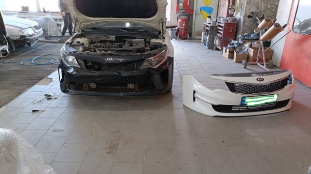 Буфер (бампер) передній KIA Optima 4
