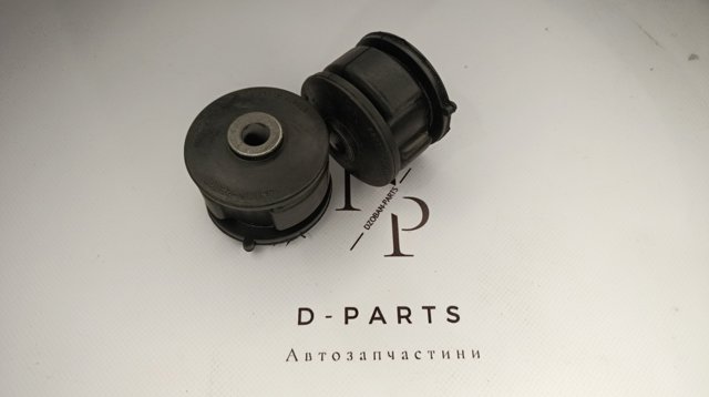 Сайлентблок задньої балки KM0700030 KAP