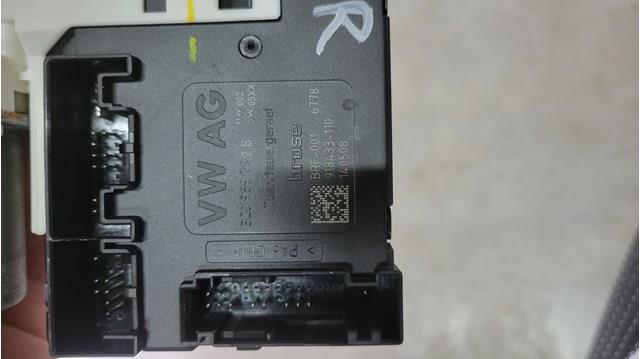 Двигун склопідіймача двері передньої 3C0959792B VAG