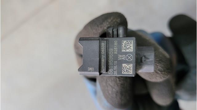 Датчик подушки безпеки 561959659 VAG