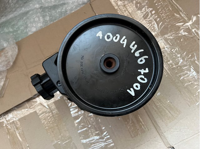 Насос рульового механізму A0044667001 MERCEDES