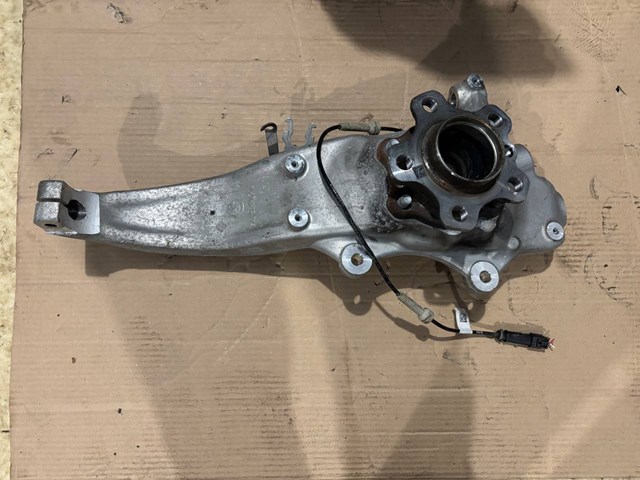 Вісь передня і поворотні кулаки 31206884378 BMW