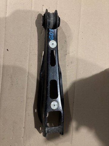 Балансир задній нижній 33306871020 BMW