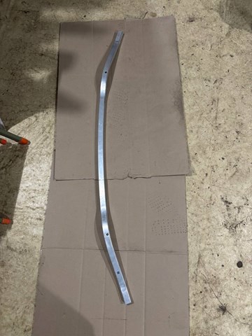Шина бампера переднього 51118079669 BMW