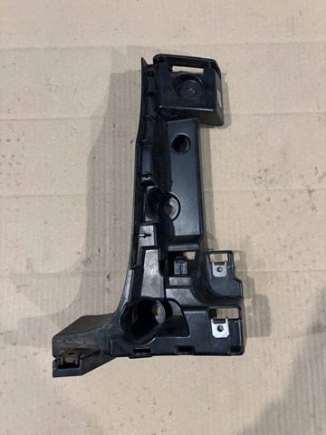 Кронштейн бампера заднього, правий 51127226936 BMW