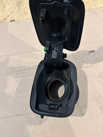 Ущільнювач заливної горловини паливного бака 51177160631 BMW