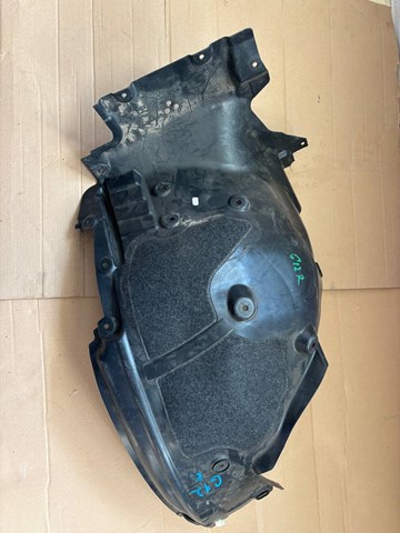 Підкрилок переднього крила, правий задній 51717340202 BMW