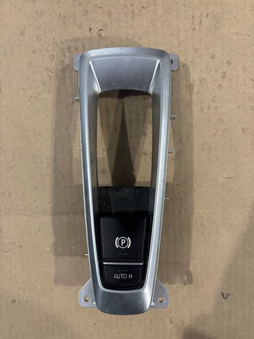 Клавіша електромеханічного гальма стоянки 61319877891 BMW