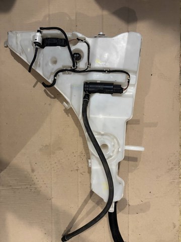 Бачок омивача скла 61667304068 BMW
