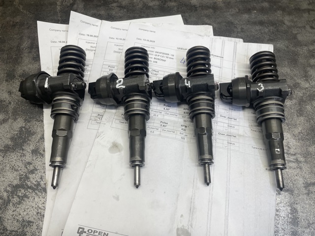 Форсунка паливна 0414720309 BOSCH